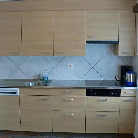 Saasia Appartement-fewo 9-bettwohnung By Interhome Saas-Fee